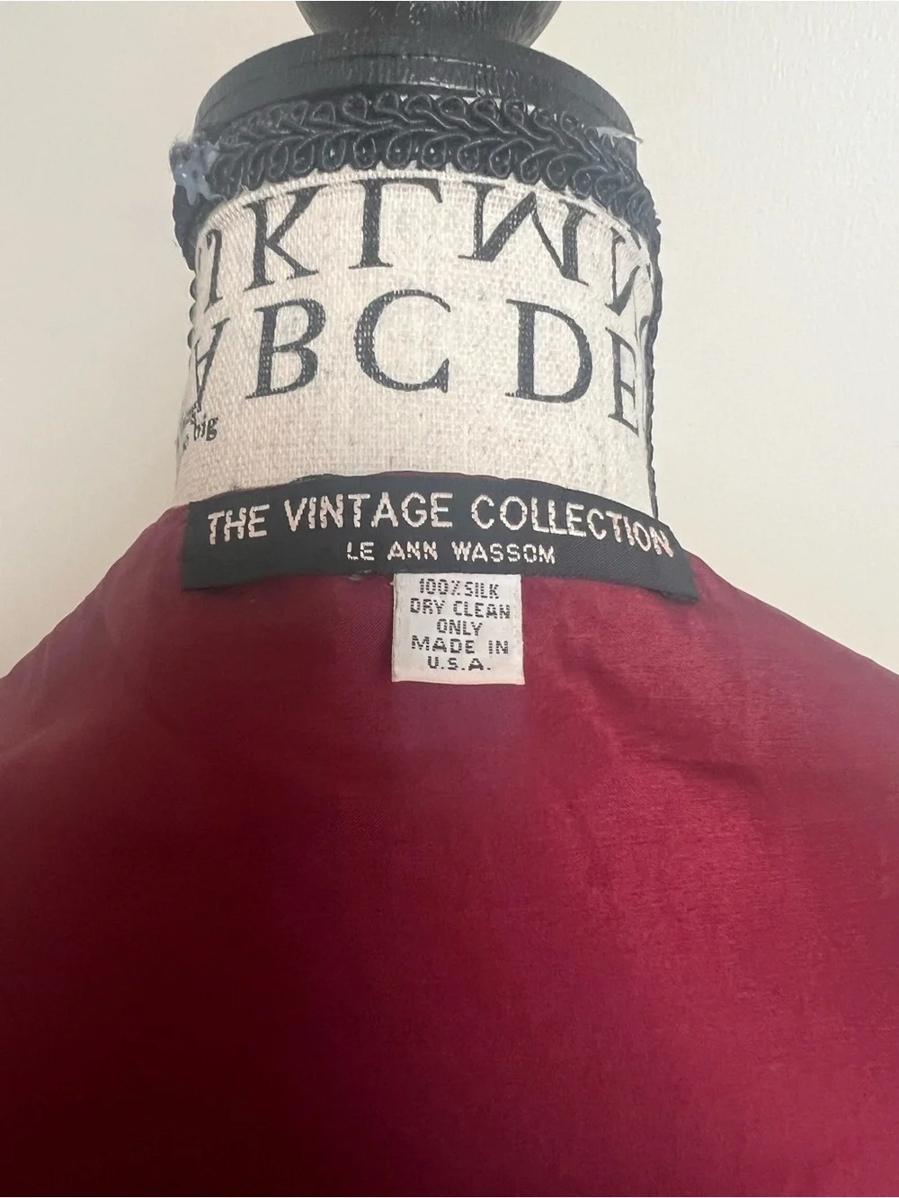 Vintage 100% Silk Velvet Scarf Shawl Green Burgundy Made USA